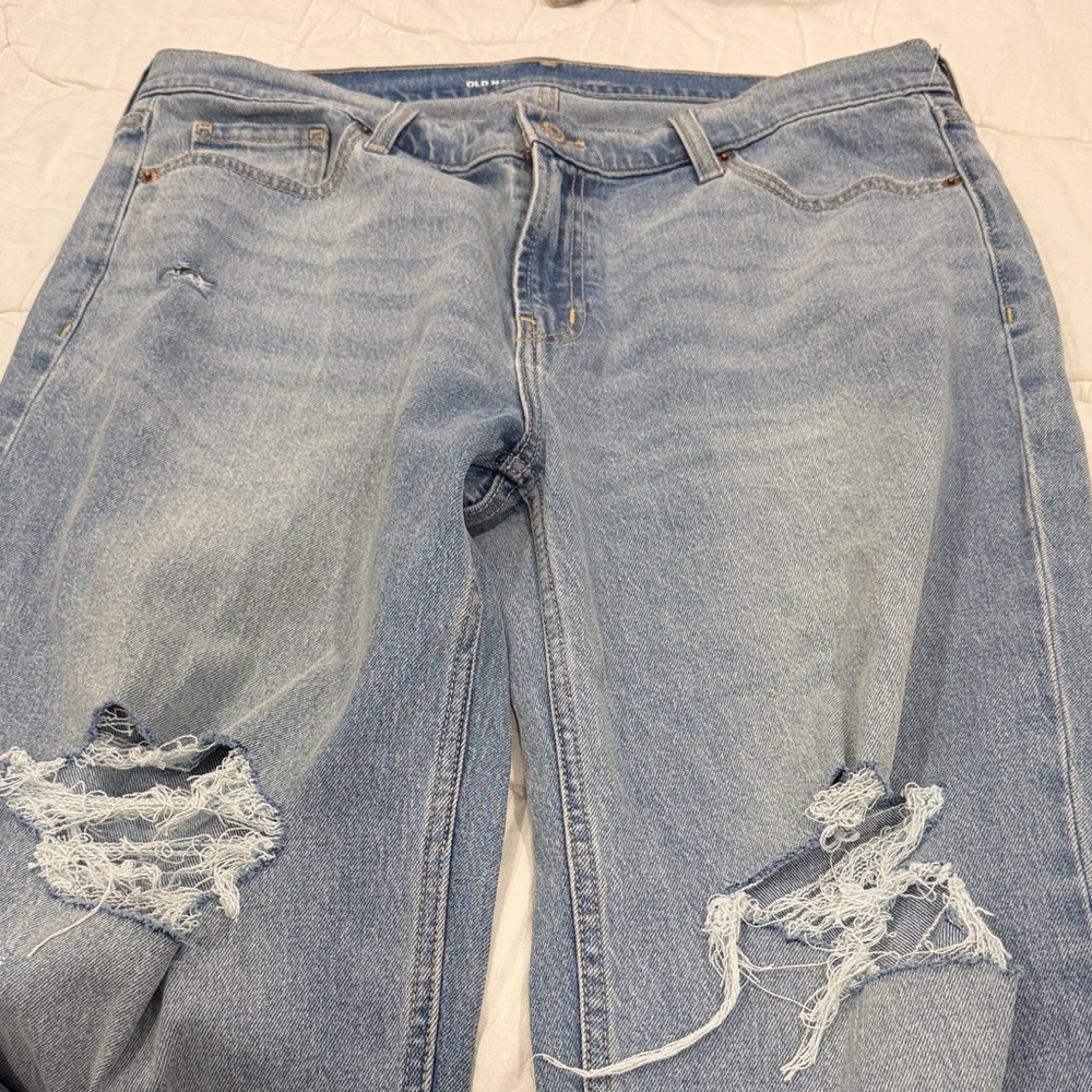 Old Navy Boyfriend Distressed Light Blue Women's Jeans